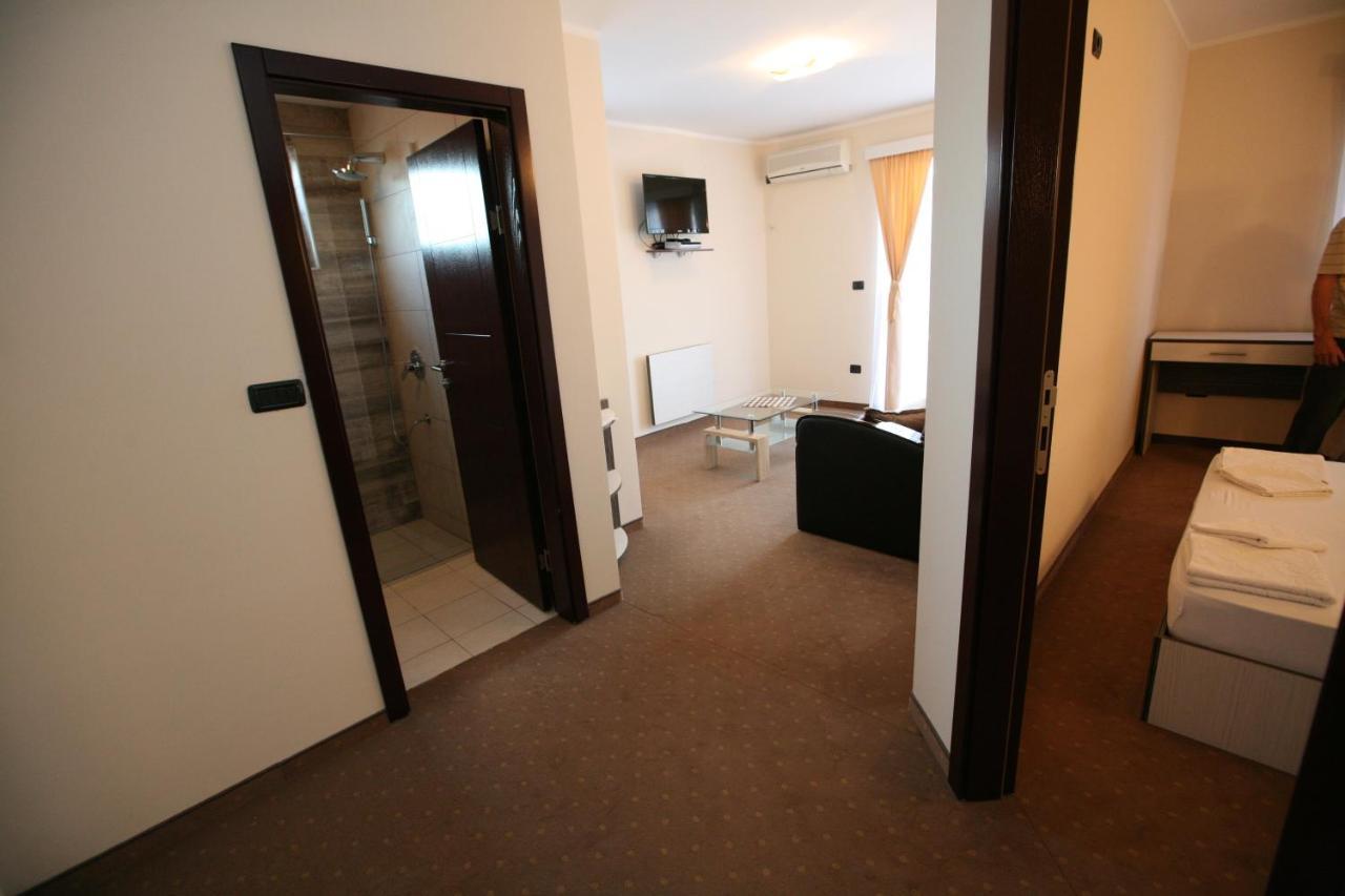 Apartment Vilaelenamarko Budva