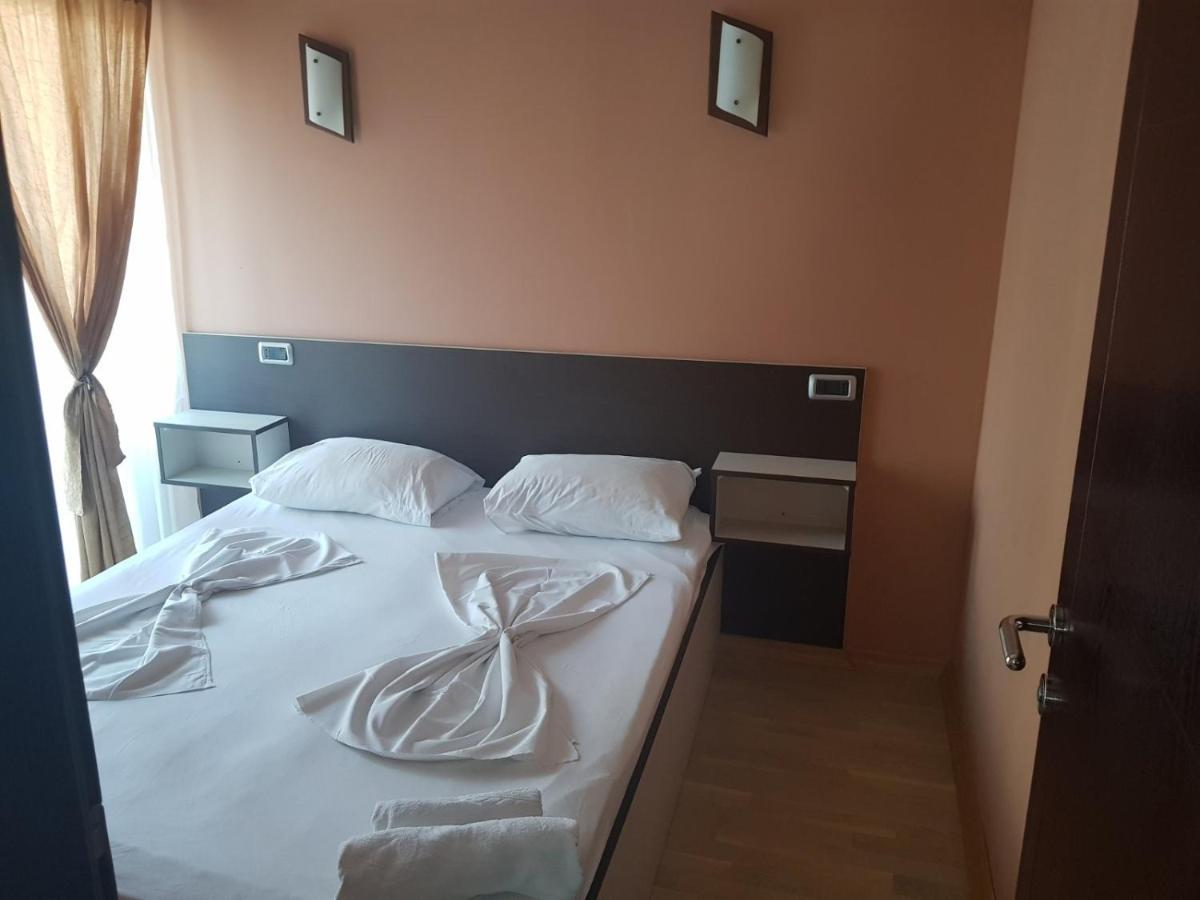 Vilaelenamarko Apartment